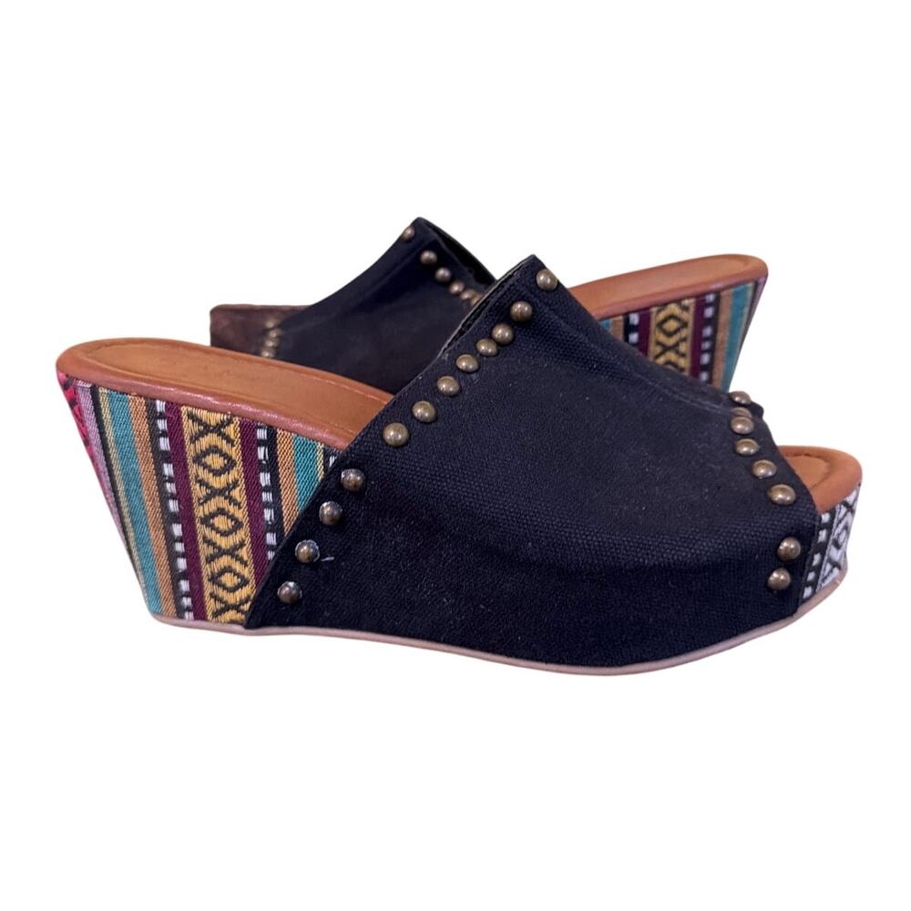 Rampage Quizzy Black Wedge Sandals Women's Size 7.5 Boho Chic Indie Aztec Heels